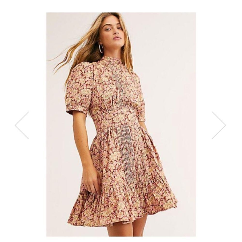 Beautiful floral dress by TiMo size small